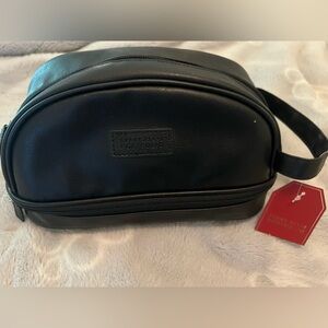 Perry Ellis Classic Black Toiletry Bag